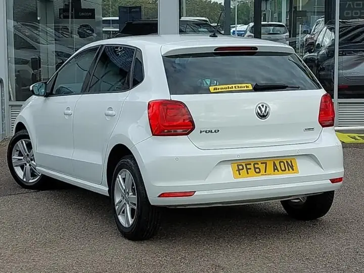 Volkswagen Polo 2017 photo 2
