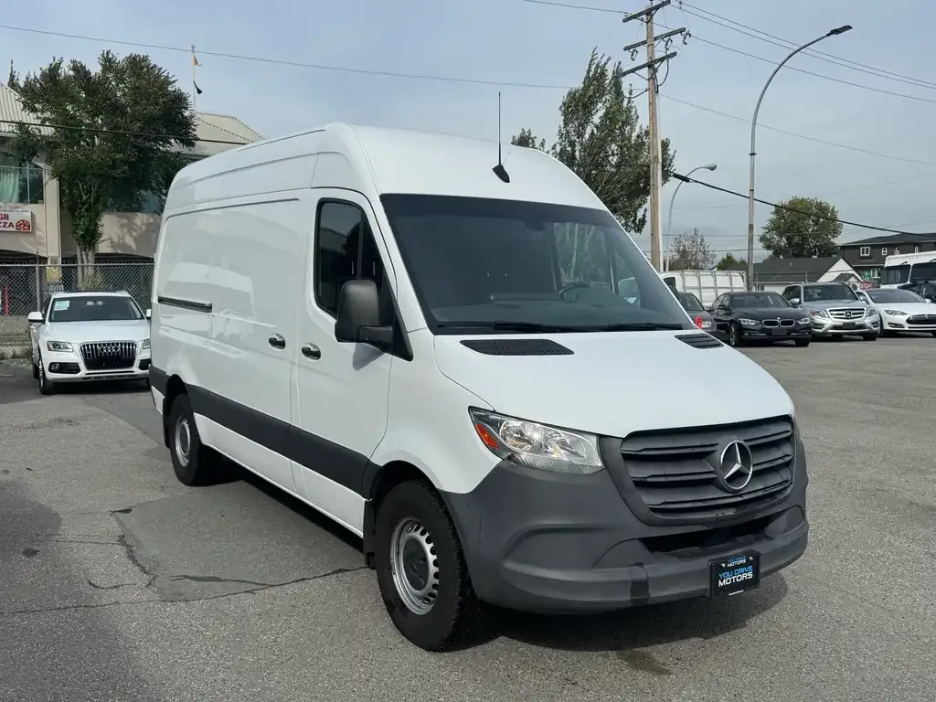 Mercedes-Benz Sprinter 2021 photo 3