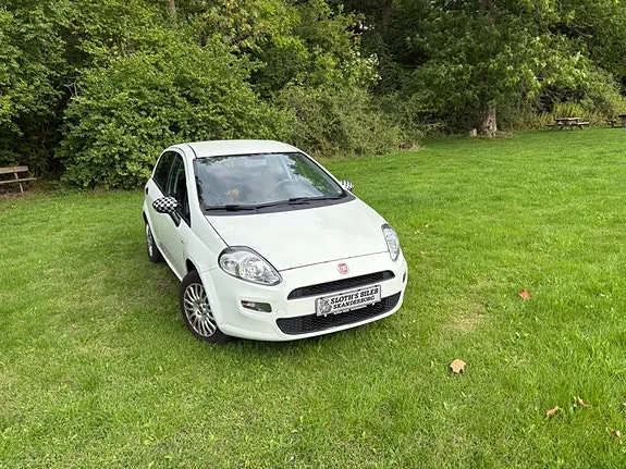 Fiat Grande Punto 2013 photo 2