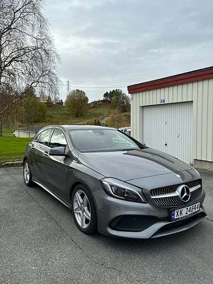 Mercedes-Benz A180