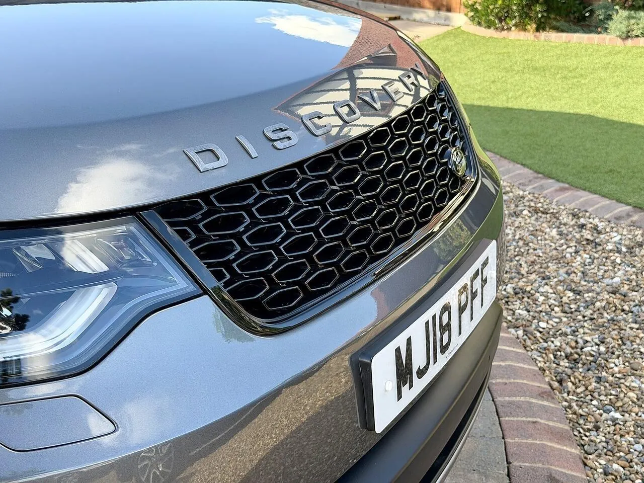Land Rover Discovery 2018 photo 3