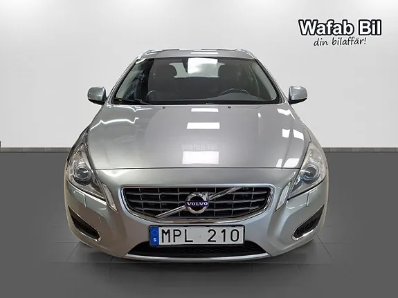 Volvo V60 2012 photo 2