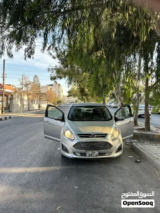 Ford C-Max 2016 photo 2