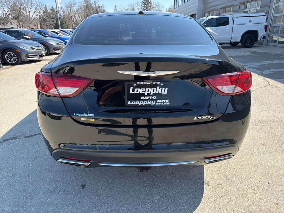 Chrysler 200 2016 photo 4
