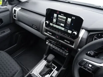 Mitsubishi Triton 2026 photo 3