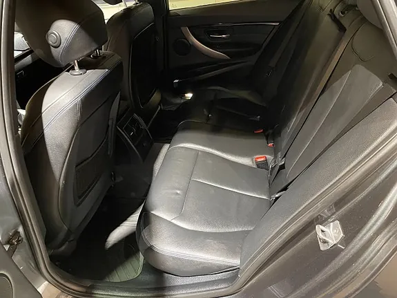 BMW 320D 2019 photo 5