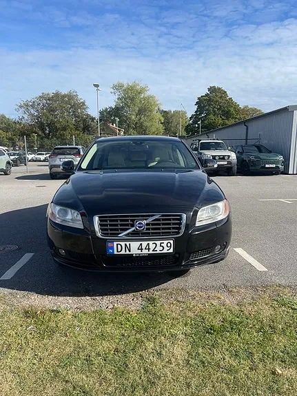 Volvo S80
