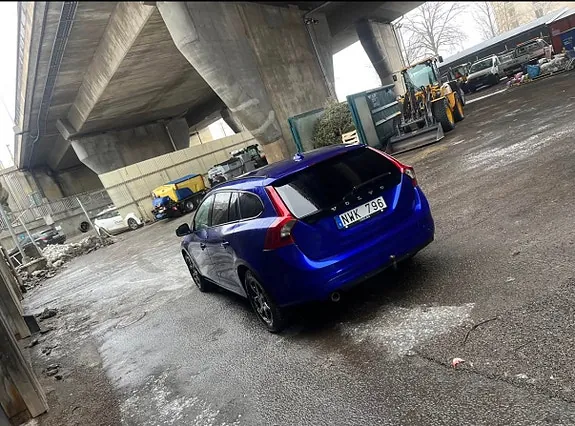 Volvo V60 2014 photo 3