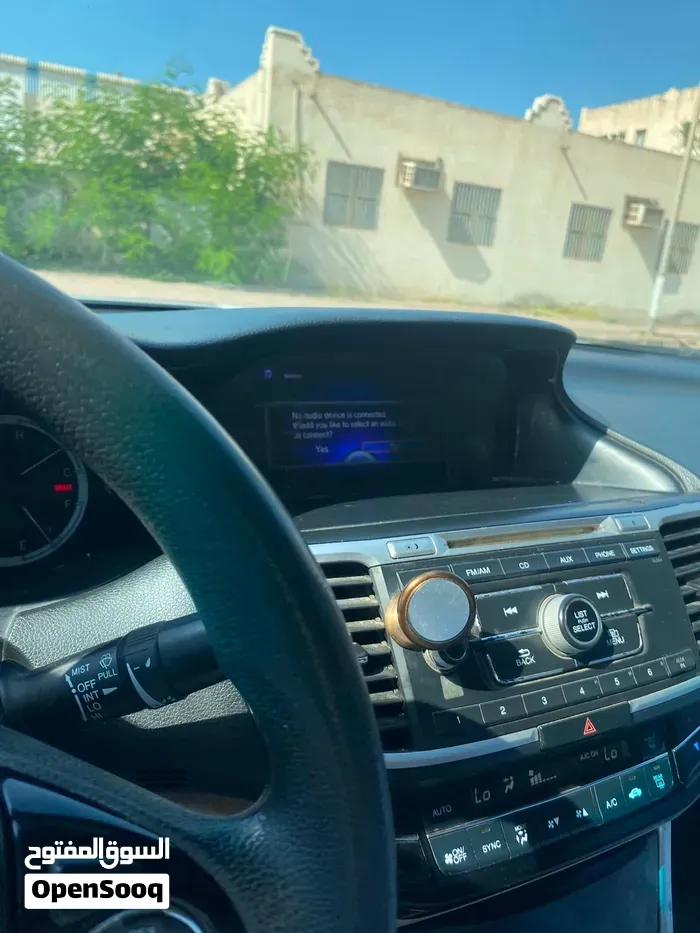 Honda Accord 2017 photo 2