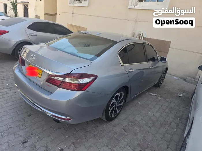 Honda Accord 2017 photo 5