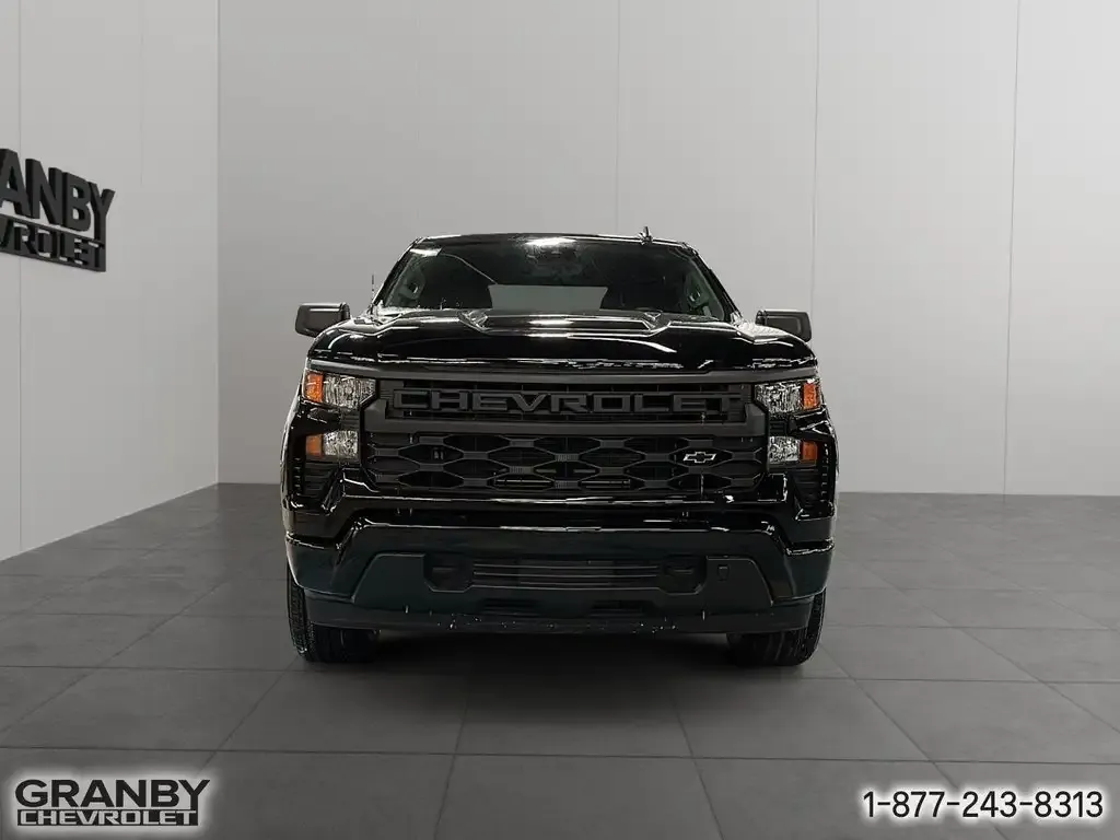 Chevrolet Silverado 1500 2026 photo 2