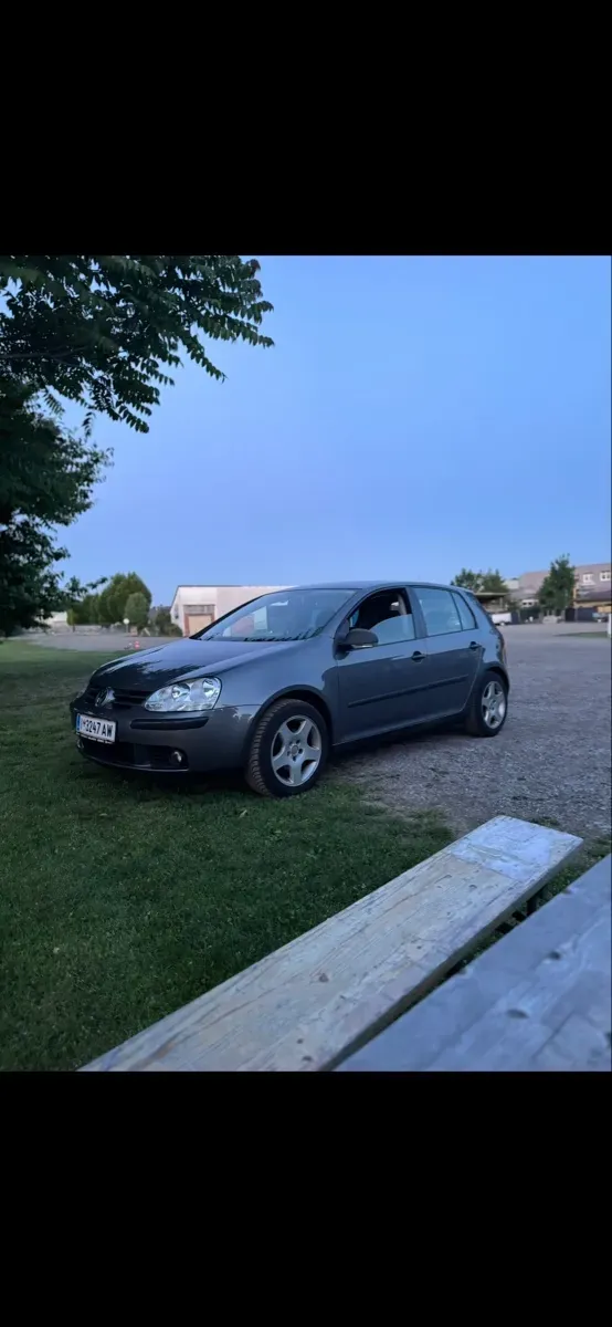 Volkswagen Golf 2008 photo 2