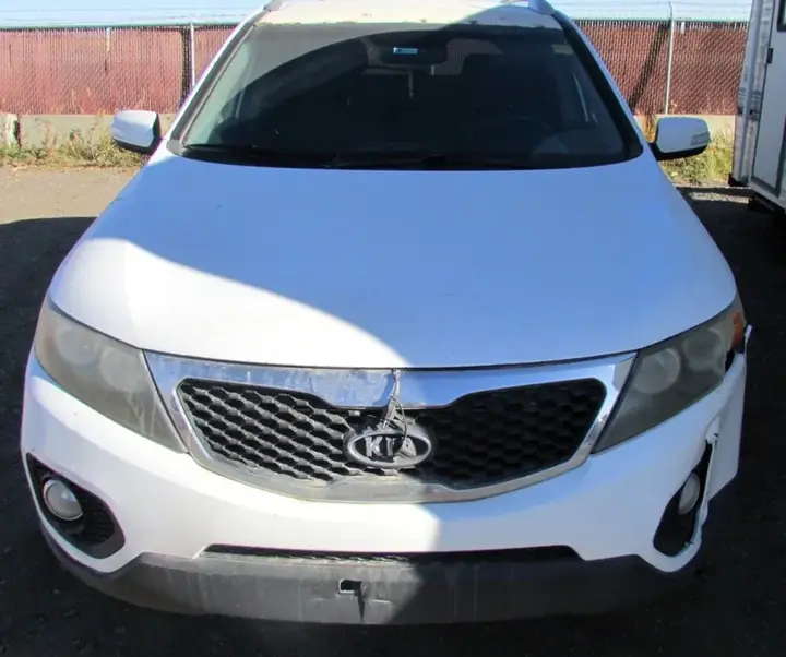 Kia Sorento 2011 photo 2