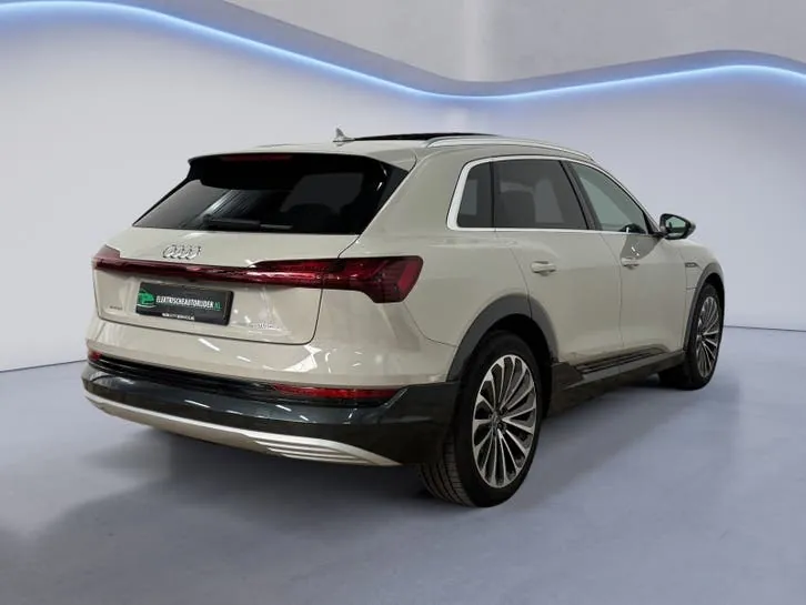 Audi E-Tron 2018 photo 2