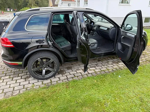 Volkswagen Touareg 2016 photo 5