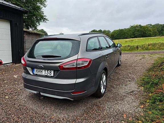 Ford Mondeo 2014 photo 3