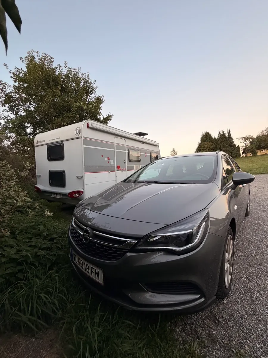 Opel Astra 2019 photo 2
