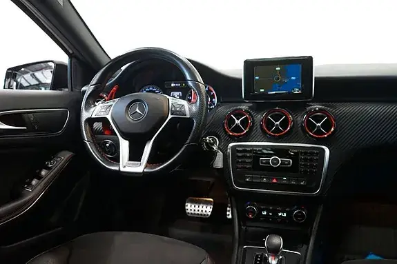 Mercedes-Benz A 45 Amg 2014 photo 5