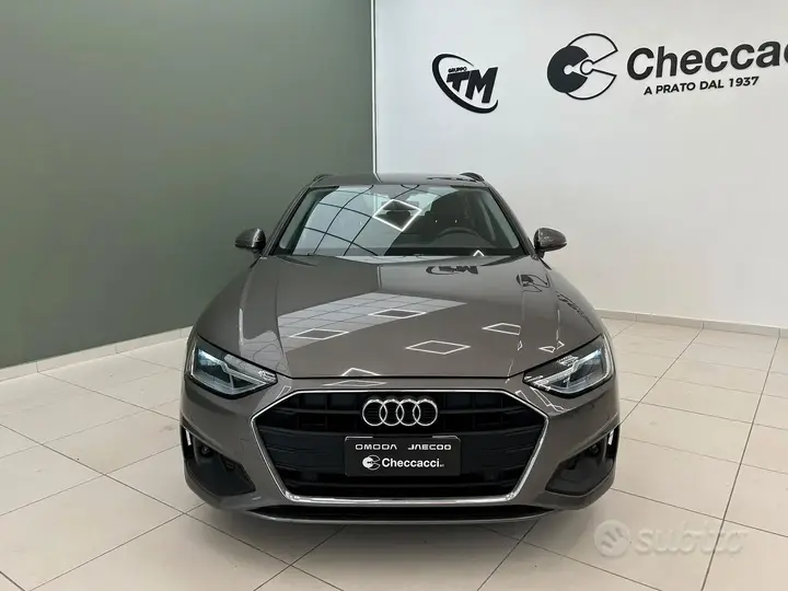 Audi A4 Avant 2022 photo 3