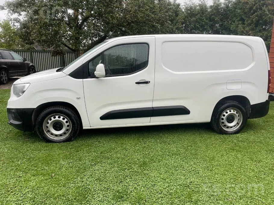 Opel Combo 2021 photo 2