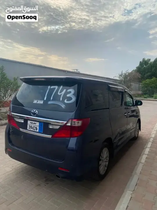 Toyota Alphard 2011 photo 4