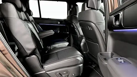 Hyundai Santa Fe 2027 photo 5