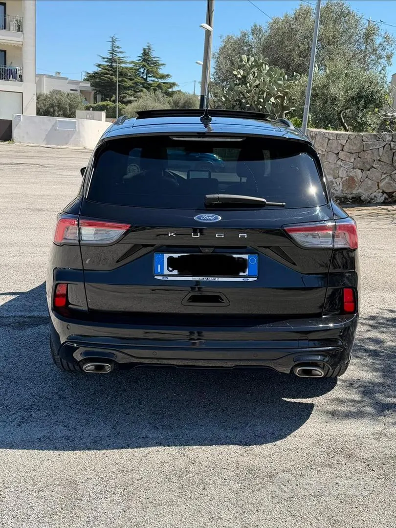 Ford Kuga 2021 photo 2