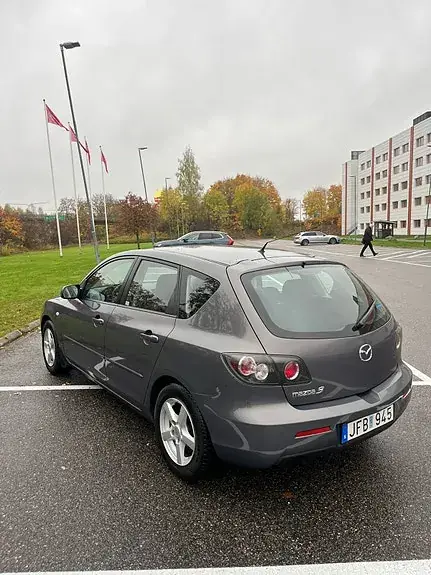 Mazda 3 2007 photo 4