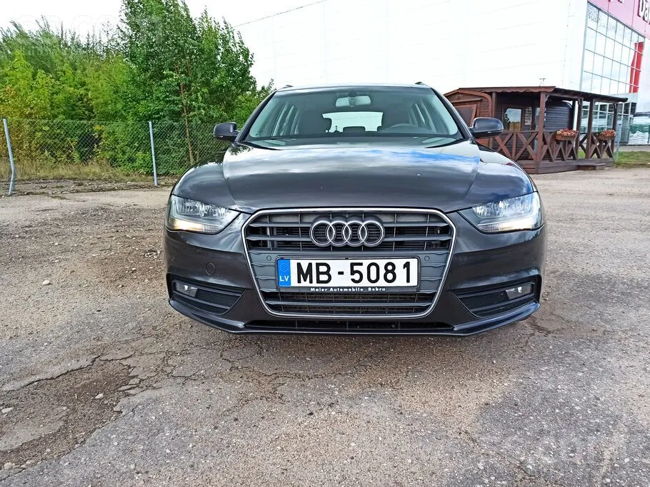 Audi A4 Avant 2013 photo 3