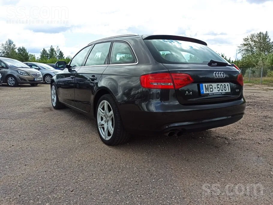 Audi A4 Avant 2013 photo 5