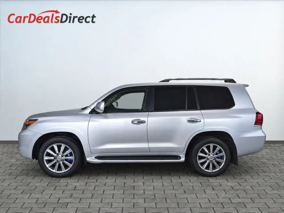 Lexus Lx 570 2011 photo 3