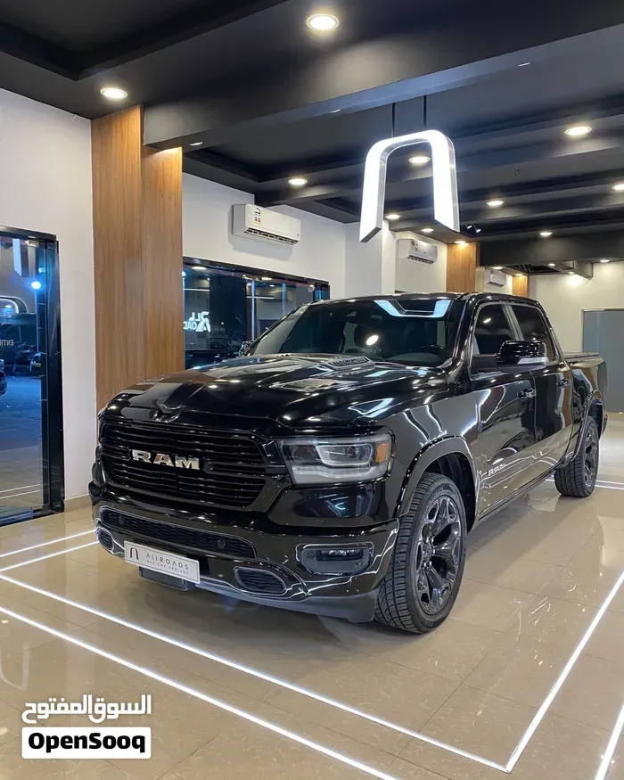 Dodge Ram Laramie 2022 photo 2