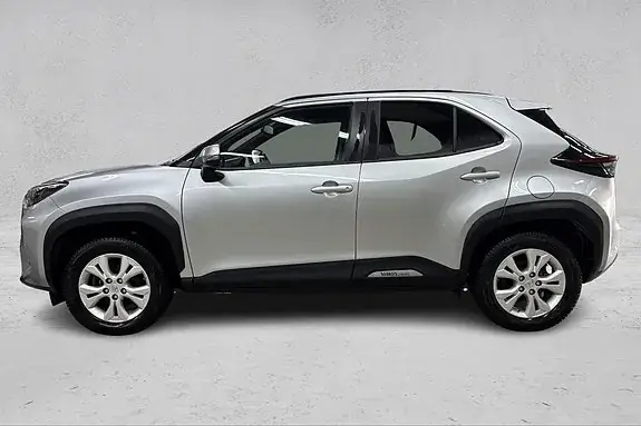 Toyota Yaris Cross 2023 photo 2