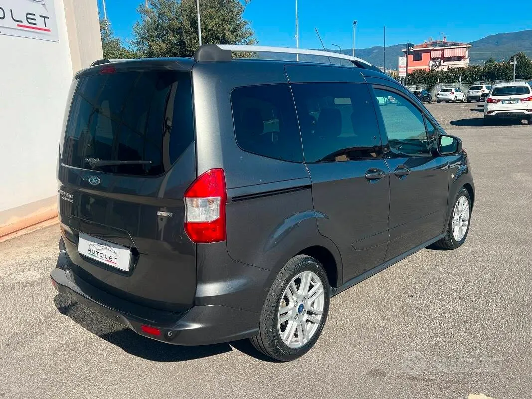 Ford Tourneo Courier 2018 photo 4