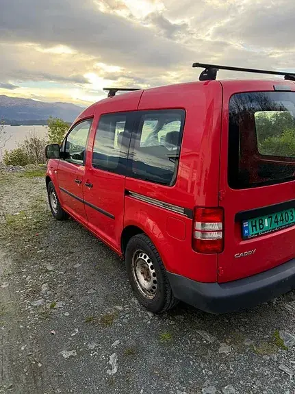 Volkswagen Caddy 2012 photo 4