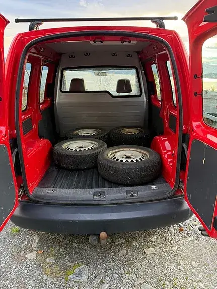 Volkswagen Caddy 2012 photo 5