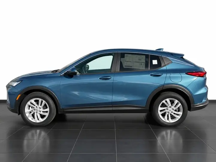 Buick Envista 2026 photo 2