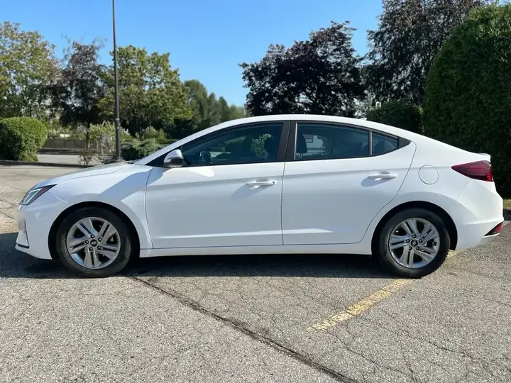 Hyundai Elantra 2019 photo 4