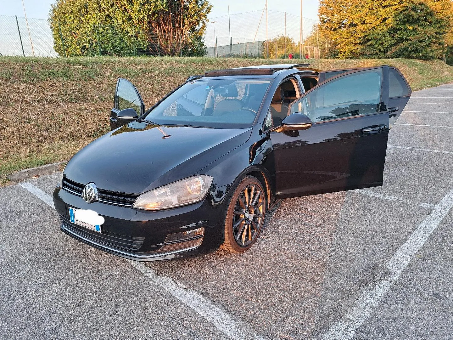 Volkswagen Golf 2015 photo 2