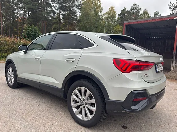 Audi Q3 2020 photo 5