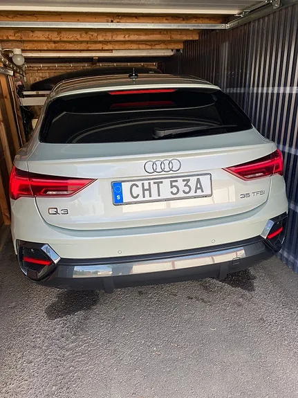 Audi Q3 2020 photo 2