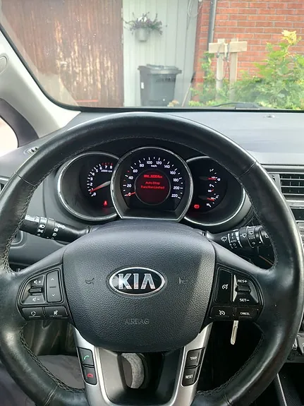 Kia Rio 2016 photo 5