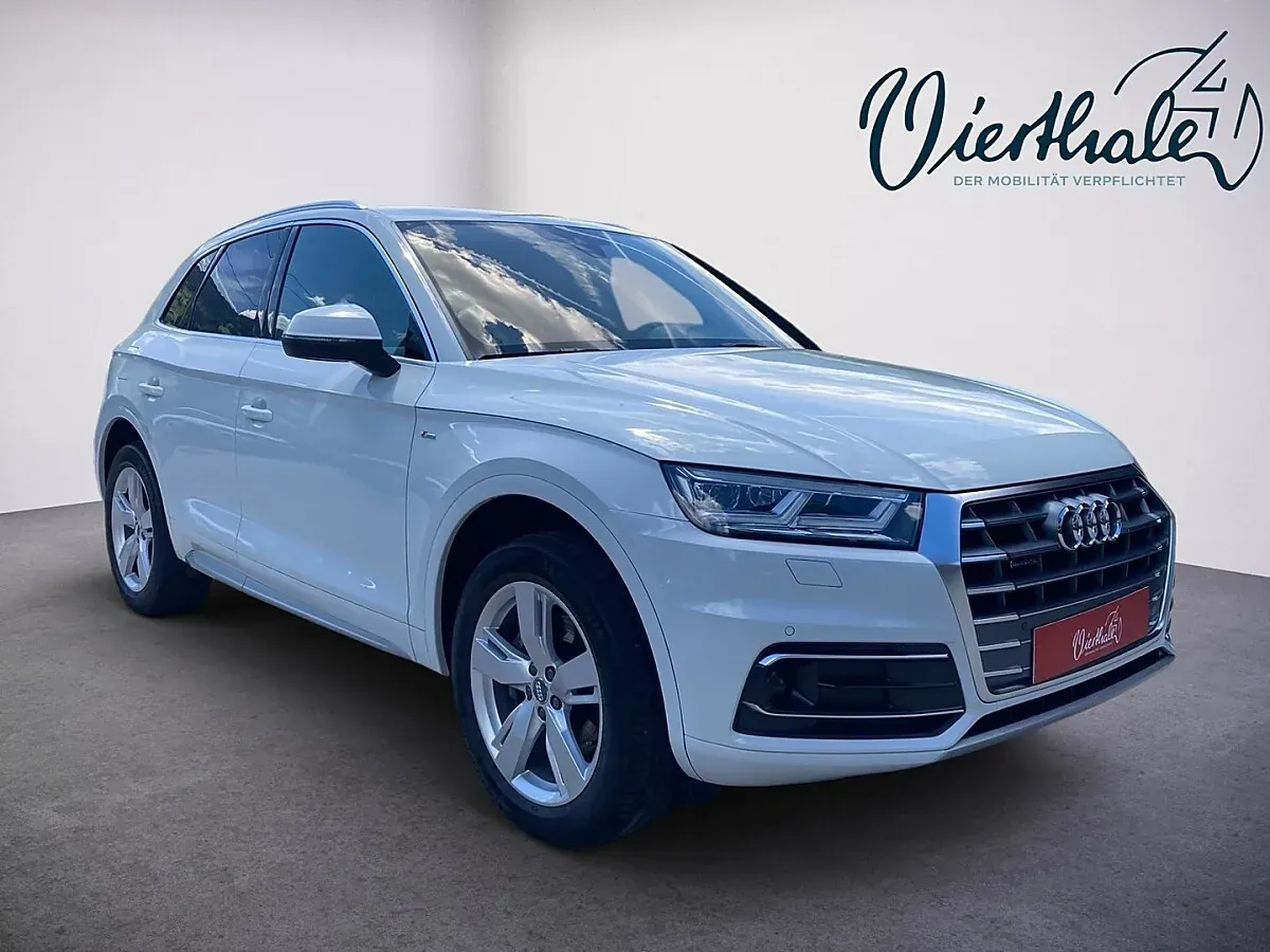Audi Q5 2018 photo 2