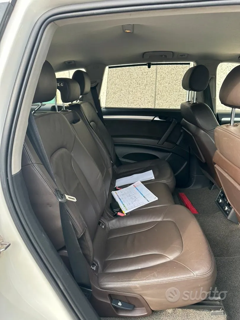 Audi Q7 2007 photo 4