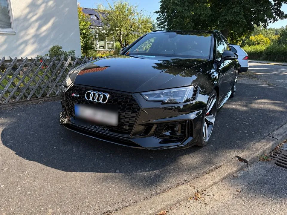 Audi Rs4 Avant