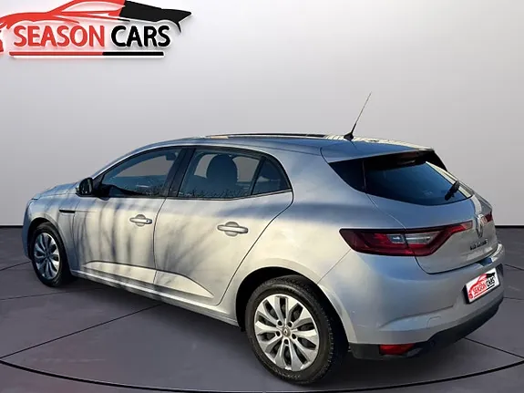 Renault Megane 2017 photo 3