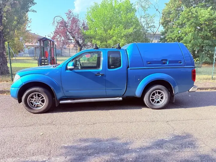 Nissan Navara 2009 photo 3