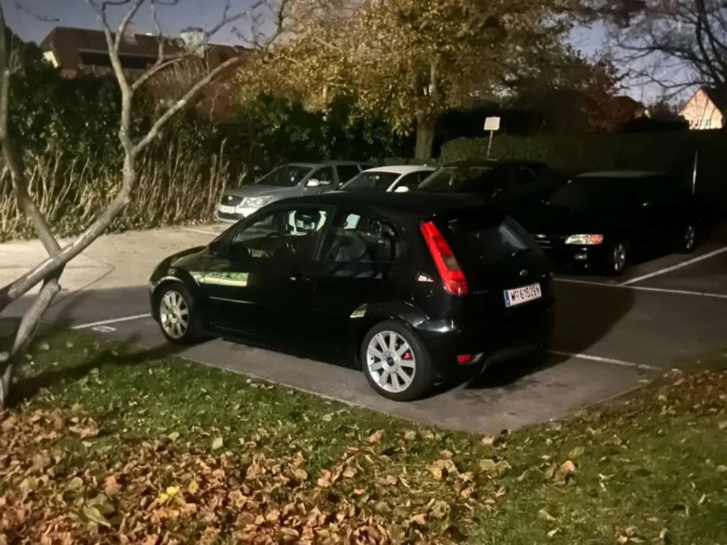 Ford Fiesta 2005 photo 3