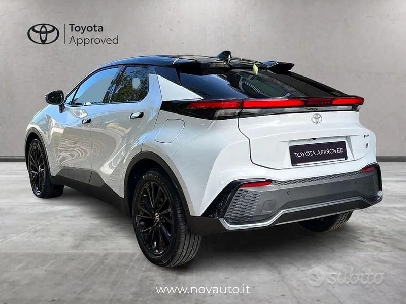 Toyota C-Hr 2024 photo 4
