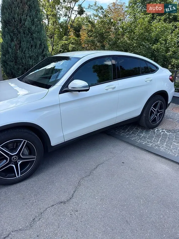 Mercedes-Benz Glc-Class 2020 photo 5